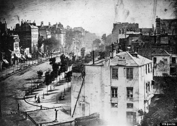Bức ảnh đầu tiên do con người chụp Được chụp vào cuối năm 1838
